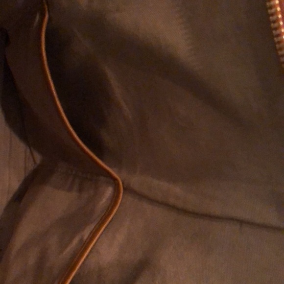 Large bucket bag. Leather - Picture 4 of 12